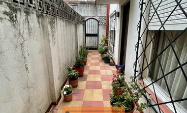 Departamento tipo casa 4 AMB en CASEROS