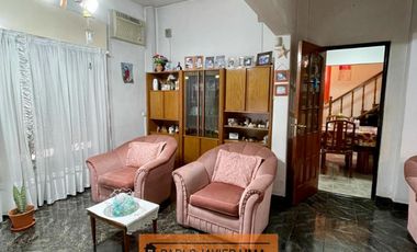 Departamento tipo casa 4 AMB en CASEROS