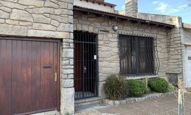 Casa - Turdera