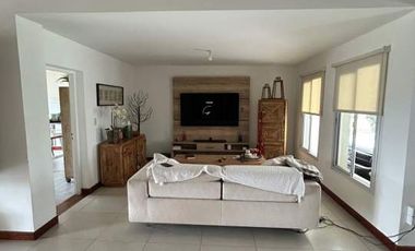 CASA EN ALQUILER CLUB DE CAMPO EL AYBAL ZONA AEROPUERTO