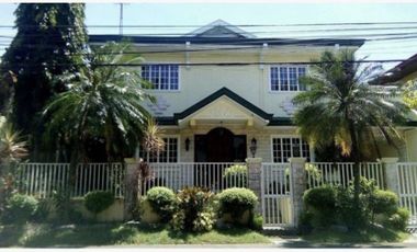 FOR LEASE: 4 BR Fully Furnished House Ayala Alabang Village