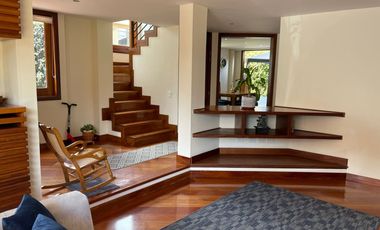 casa en arriendo en rincon de los nogales 1. Cod A5906