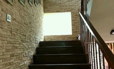 8 Bedroom Townhouse for sale