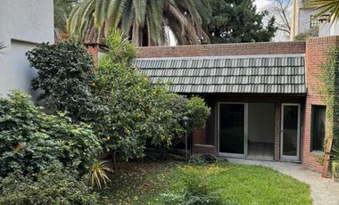 Venta Moderno Chalet 5 Ambientes en Villa Sarmiento