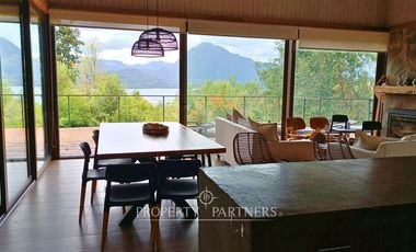 Espectacular casa en el lago Calafquen