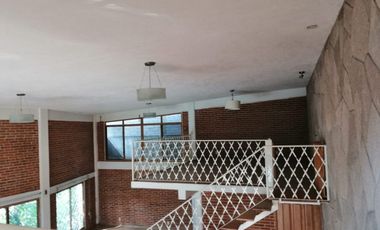 Casa Habitación Ubicada En Barrio La Asunción, Tepetlaoxtoc, Estado de México