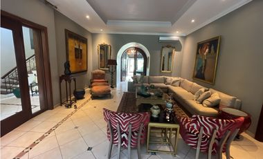 Mansion en el Golf venta
