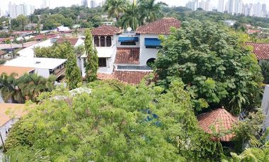 Mansion en el Golf venta