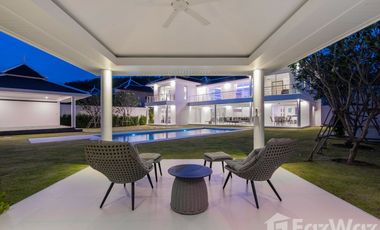 Luxury 2 Storey Modern Pool Villa