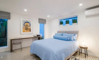 Luxury 2 Storey Modern Pool Villa