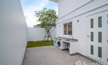 Luxury 2 Storey Modern Pool Villa