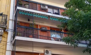 Av. La Plata al 0 Departamento de 2 ambientes con balcón en Alquiler en Caballito