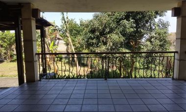 Rumah Besar Nyaman View Kota dan Gunung di Setiabudi