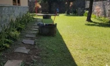Rumah Besar Nyaman View Kota dan Gunung di Setiabudi