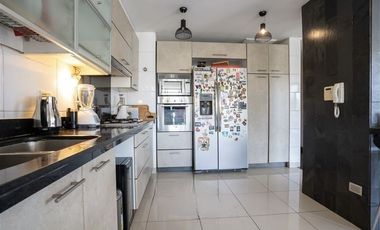 Departamento en venta de 4 dorm. en Vitacura