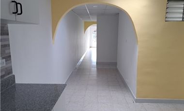 VENTA DE CASA CON ANEXO PARA ALQUILAR - EN LAS ACACIAS JUAN DIAZ