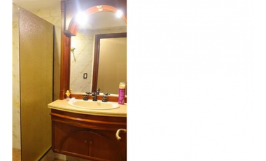 VENTA   CHALET 4 DORMITORIOS ,CON PSICINA, MAR DEL PLATA ,PARQUE LURO