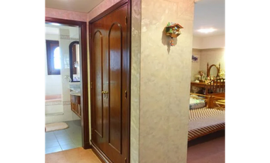 VENTA   CHALET 4 DORMITORIOS ,CON PSICINA, MAR DEL PLATA ,PARQUE LURO