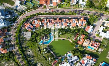 Casa en renta Isla Victoria de 3 recámaras en Isla Dorada Zona Hotelera Cancún