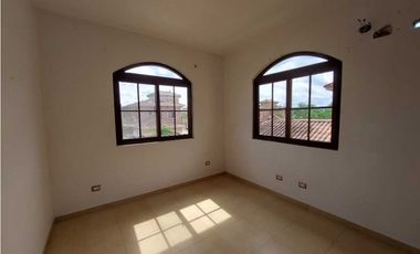 CASA EN COSTA SUR, EL DORAL PRECIO REBAJADO 4 RECAMARAS