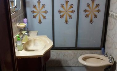 Venta Casa  Pompeya 5 ambientes