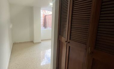 apartamento en arriendo en laureles. Cod A9169944