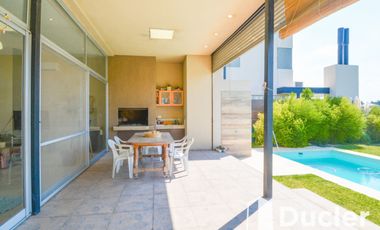 PUEBLO ESTHER - BARRIO CERRADO BRISANOVA - CASA + PISCINA - US$ 135.000