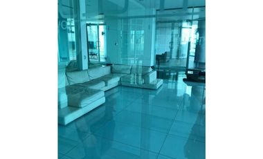 Venta de apartamento en Avenida Balboa (Yacht Club) GTA