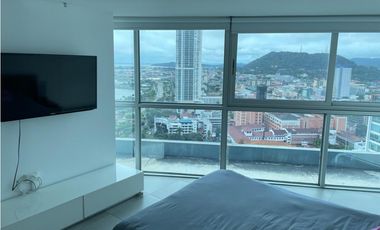 Venta de apartamento en Avenida Balboa (Yacht Club) GTA