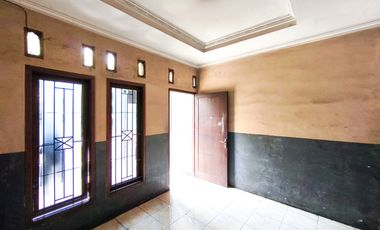 Rumah Kos LT 120 Akses Dekat Pintu Tol Karawaci Bebas Banjir J-46373