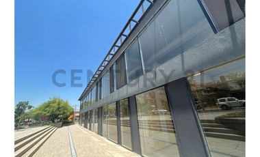 ARRIENDO LOCAL COMERCIAL STRIP CENTER VITACURA