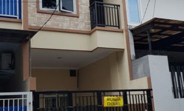 Rumah 3 lt Dijual 1.95 M nego 3.3 x 15 Tanjung Duren Dalam Jakarta Barat