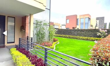 casa en venta en cota. Cod V5091