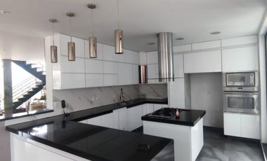 casa en venta en cota. Cod V5091