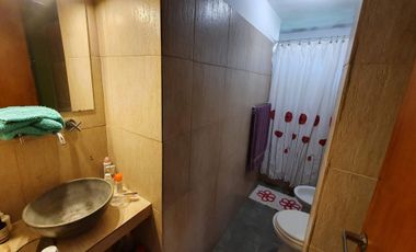 Casa 3 ambientes en venta - Moreno