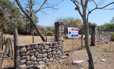 CASA VENTA LA CALDERA SALTA 3 DORMITORIOS Y PILETA
