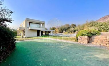 Casa en Venta en Condominio Hacienda de Chicureo