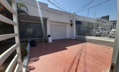 casa-local en arriendo en el tabor. Cod A121038