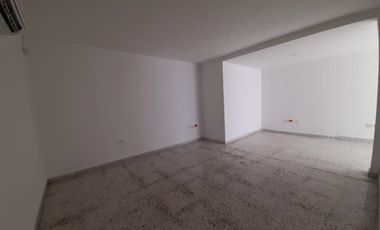 casa-local en arriendo en el tabor. Cod A121038
