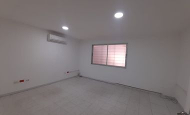casa-local en arriendo en el tabor. Cod A121038