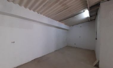 casa-local en arriendo en el tabor. Cod A121038