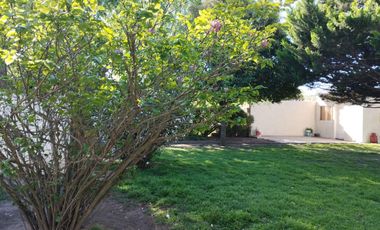 Casa en venta - 3 Dormitorios 2 Baños - Cochera - 960Mts2 - General Arenales