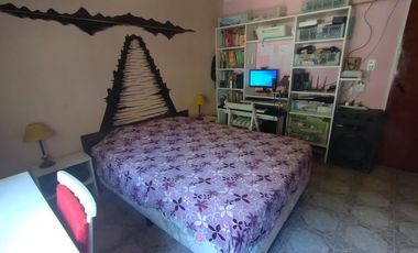 Casa en venta - 3 Dormitorios 2 Baños - Cochera - 960Mts2 - General Arenales
