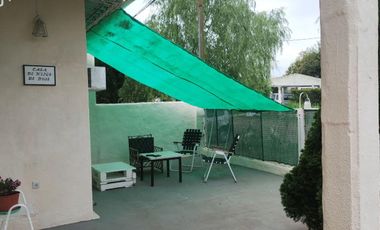 Casa en venta - 3 Dormitorios 2 Baños - Cochera - 960Mts2 - General Arenales