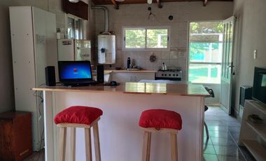 Casa en venta - 3 Dormitorios 2 Baños - Cochera - 960Mts2 - General Arenales