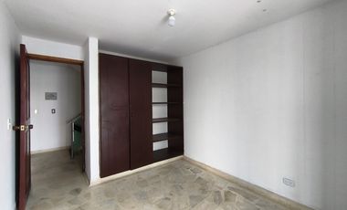 casa en venta en avenida libertadores. Cod V31682