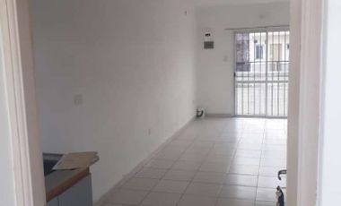 Monoambiente en venta en Moron Centro