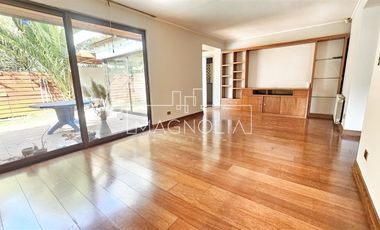 Casa en arriendo de 4 dorm. en Vitacura - Luis Pasteur