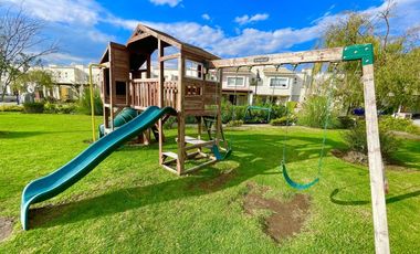 NORTE EN BOSQUES DEL PARAISO SECCION ENCINOS