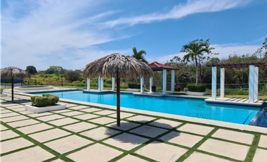 Se vende casa de playa en San Carlos